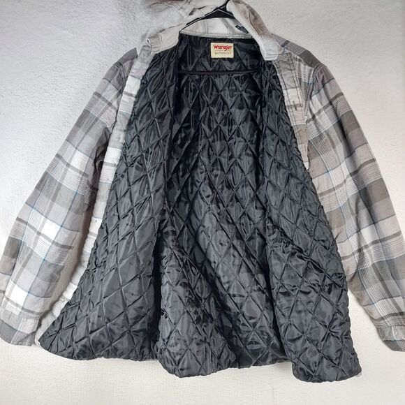 Wrangler Authentics Men’s Quilted Hooded Flannel Shirt Jacket Gray Plaid, Medium - Picture 4 of 14